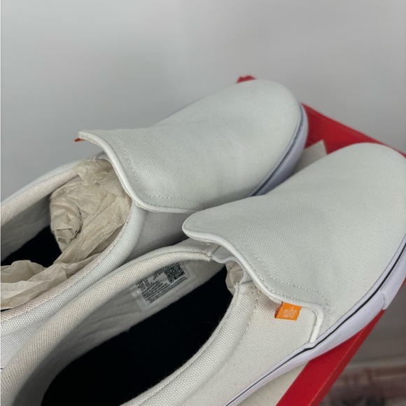 Nike Women’s Court Royale Canvas Sneakers Size 8 - Picture 5 of 6